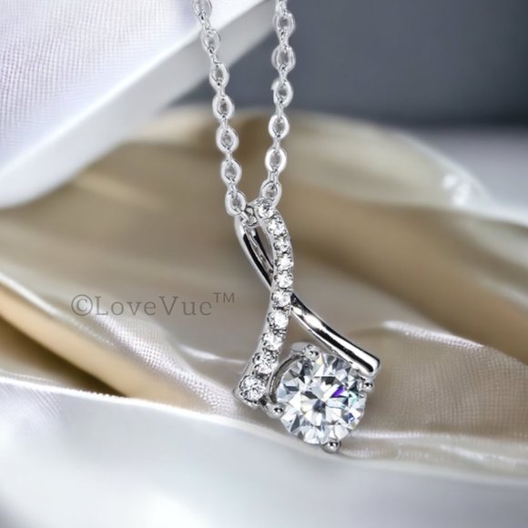 Certified 1ct. t.w. Diamond 4-Prong Water Drop Mermaid Tail Necklace VVS1 - Picture 4 of 16